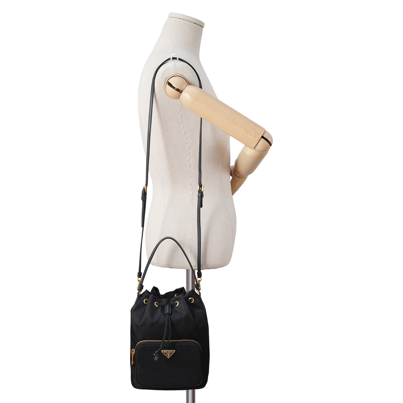 PRADA(USED)프라다 1BH038 리나일론 버킷백