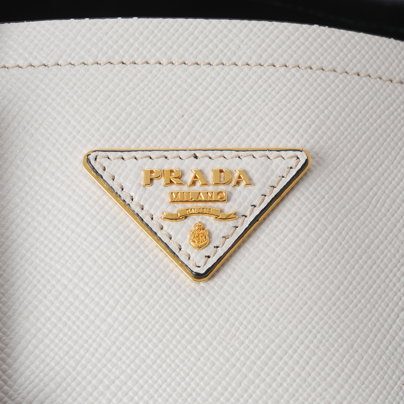 PRADA(USED)프라다 B2756T 사피아노 두블레백