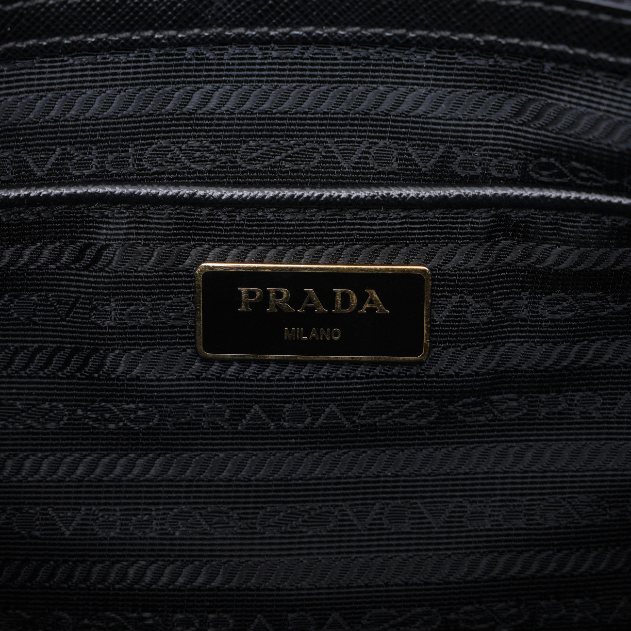 PRADA(USED)프라다 BN2274 사피아노 럭스백