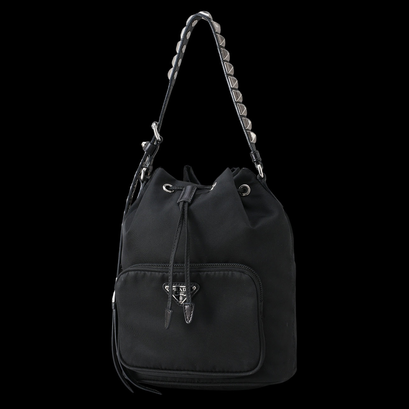 PRADA(USED)프라다 나일론 스터드 버킷백