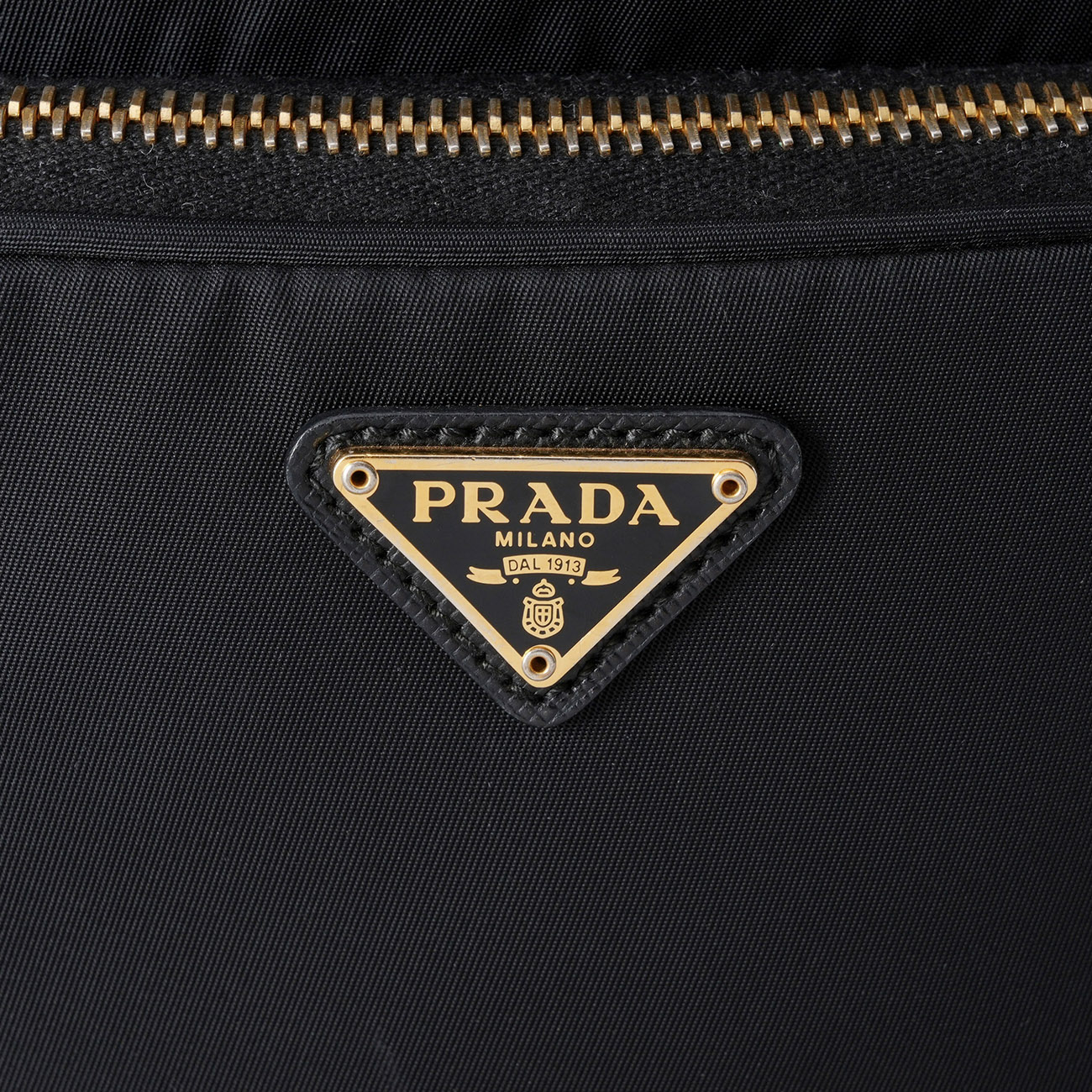 PRADA(USED)프라다 1BH038 리나일론 테수토 버킷백