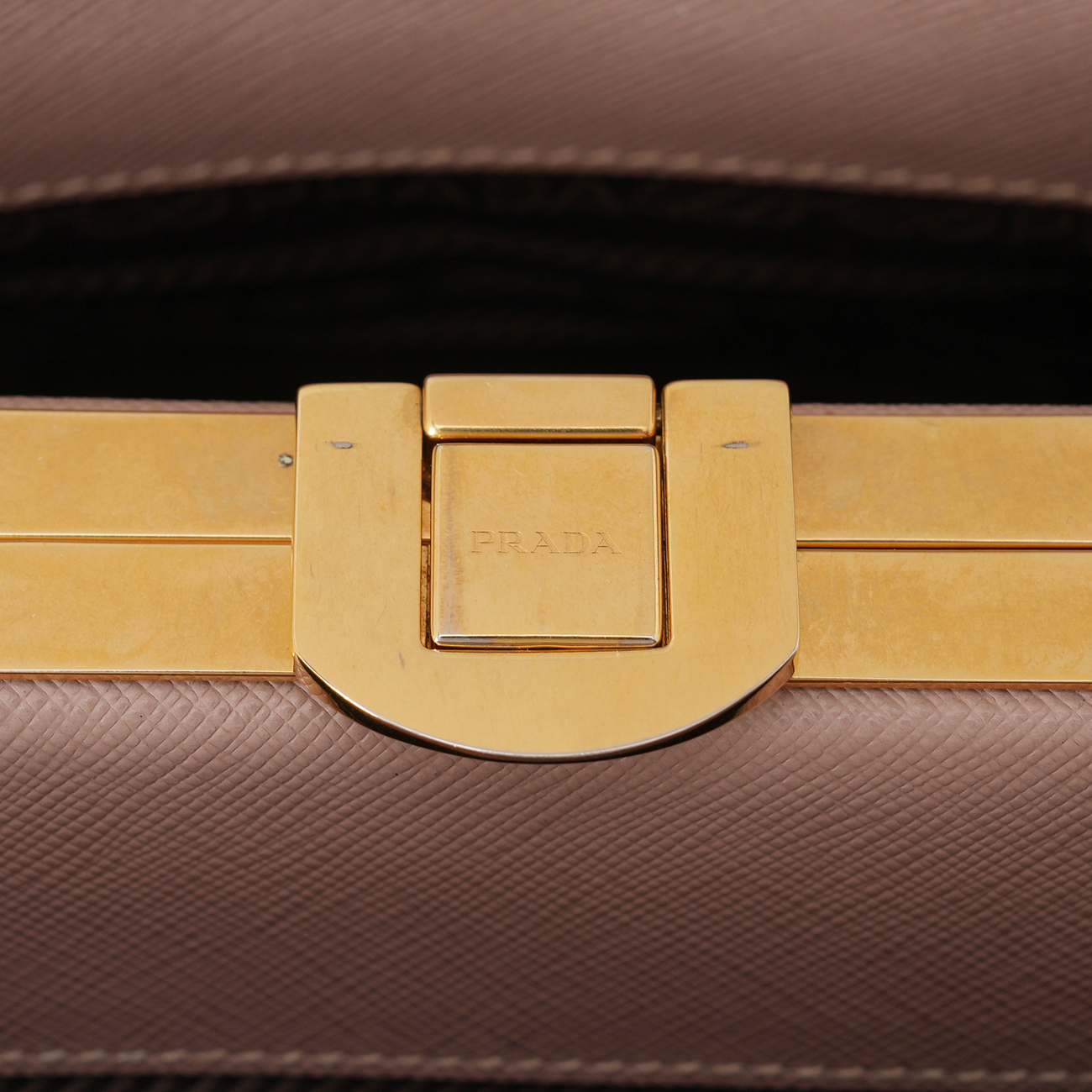PRADA(USED)프라다 BN2136 사피아노 럭스백 & 프라다 키링