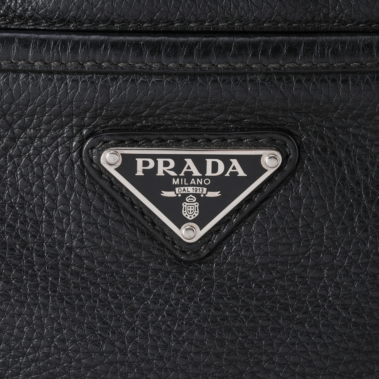 PRADA(USED)프라다 삼각로고 레더 메신저백