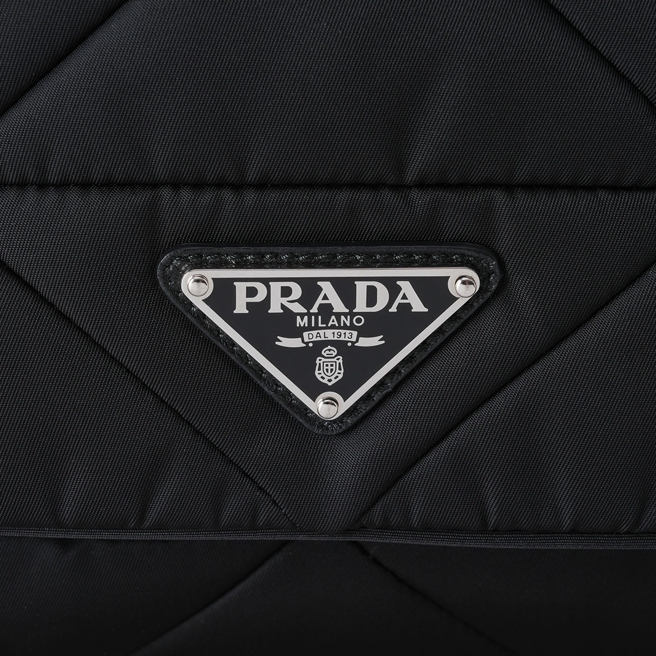 PRADA(USED)프라다 1BD290 리나일론 패딩 숄더백