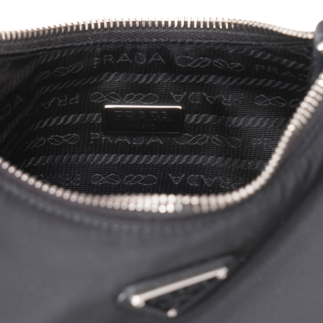 PRADA(USED)프라다 1BH204 리나일론 호보백