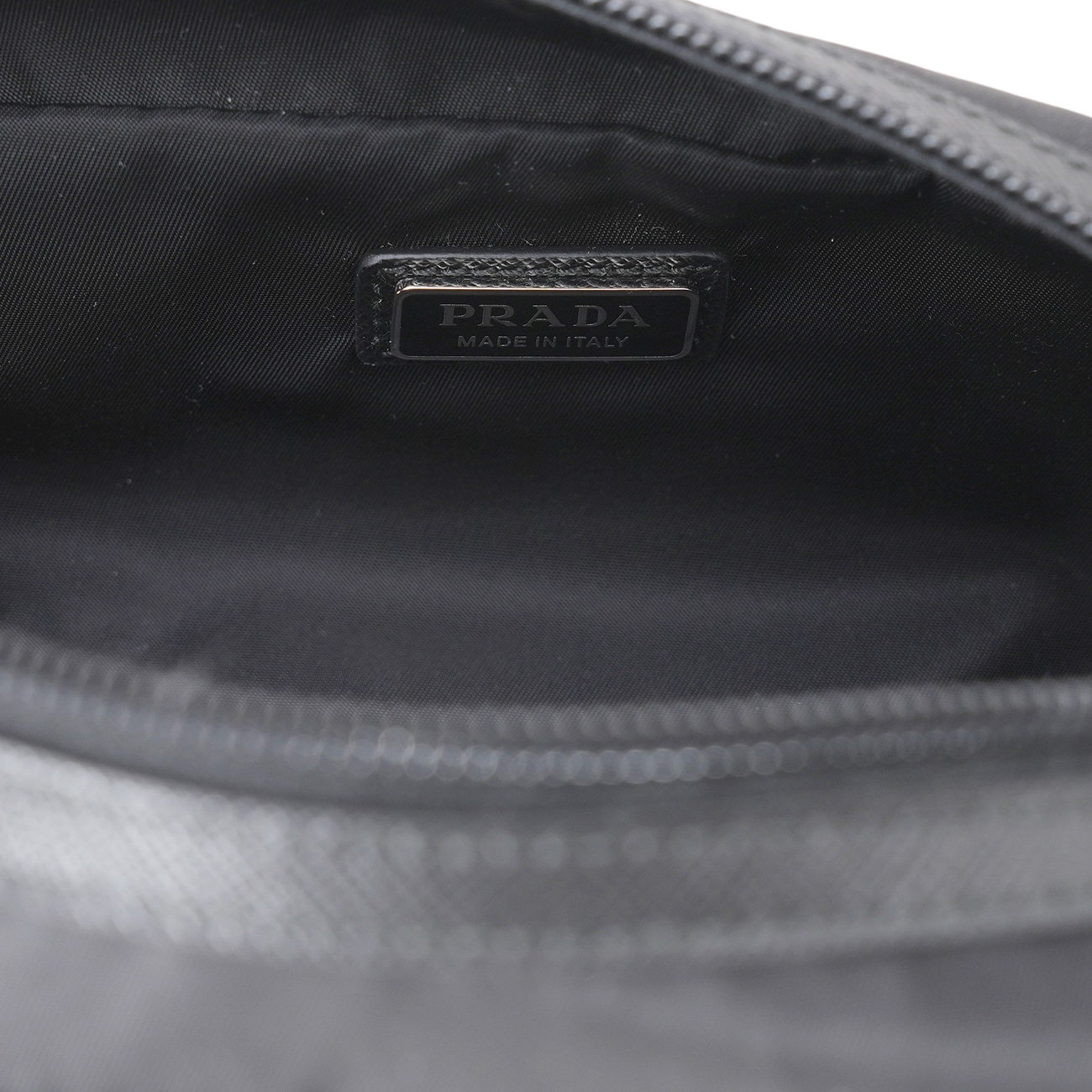PRADA(USED)프라다 2NA045 리나일론 삼각로고 파우치