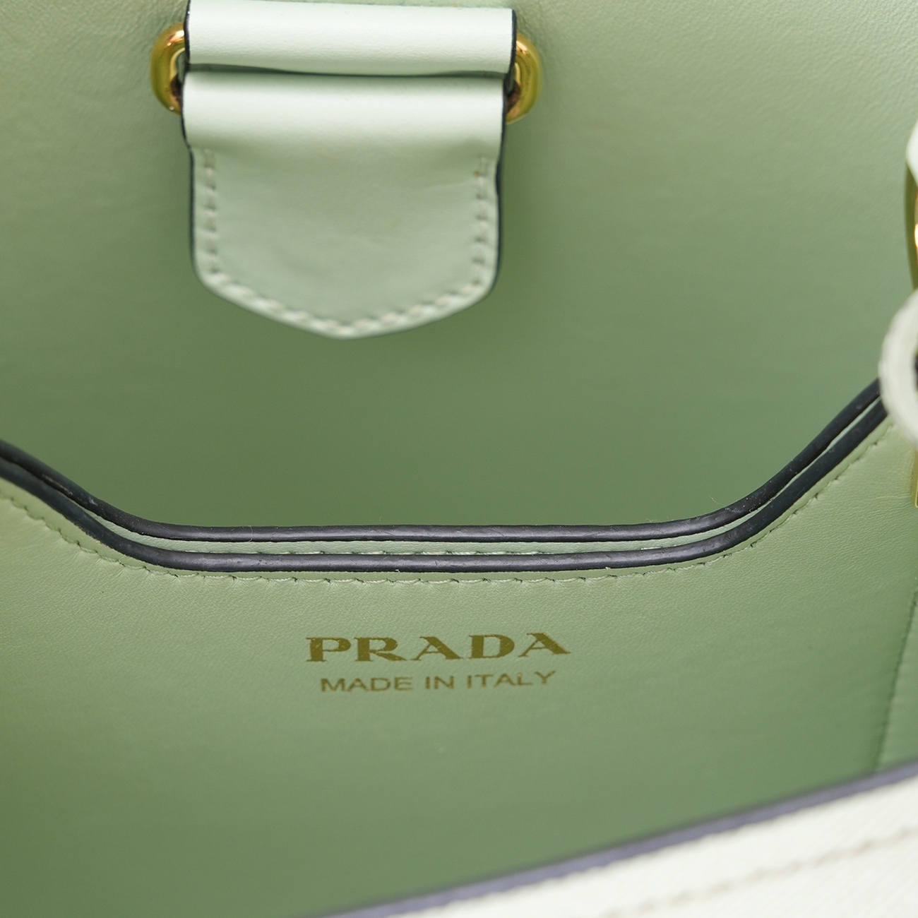 PRADA(USED)프라다 사피아노 파니에 백