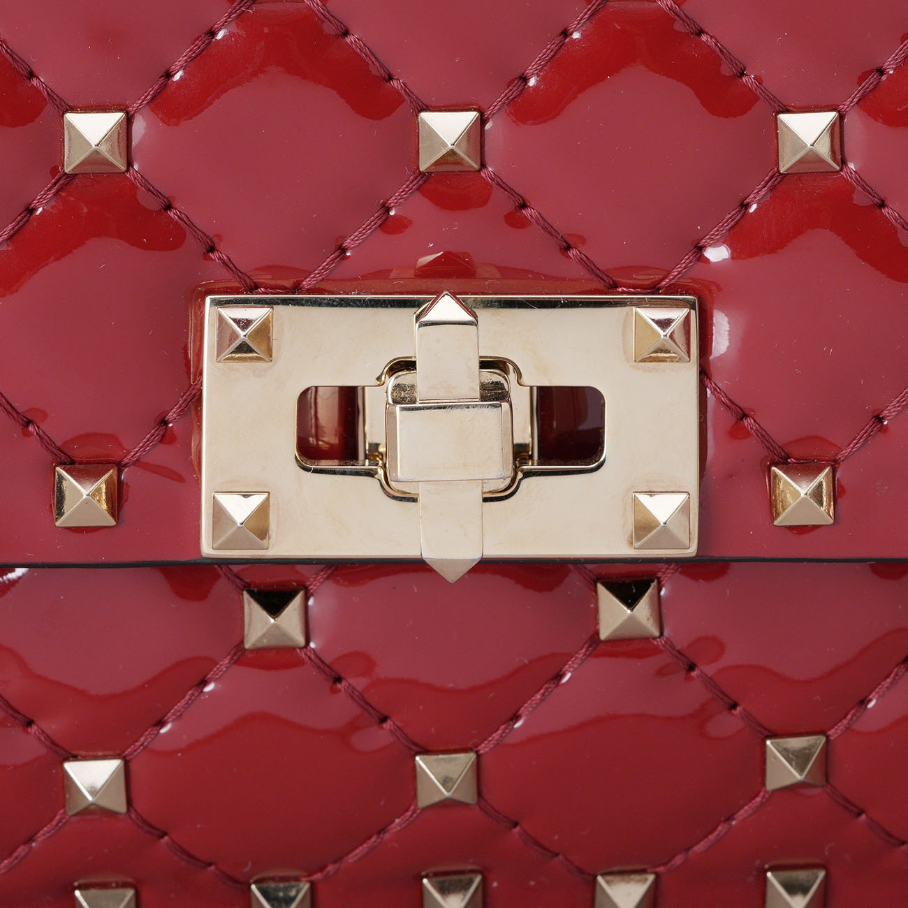 VALENTINO(USED)발렌티노 RW2B0123 가라바니 락스터드 미니 체인백