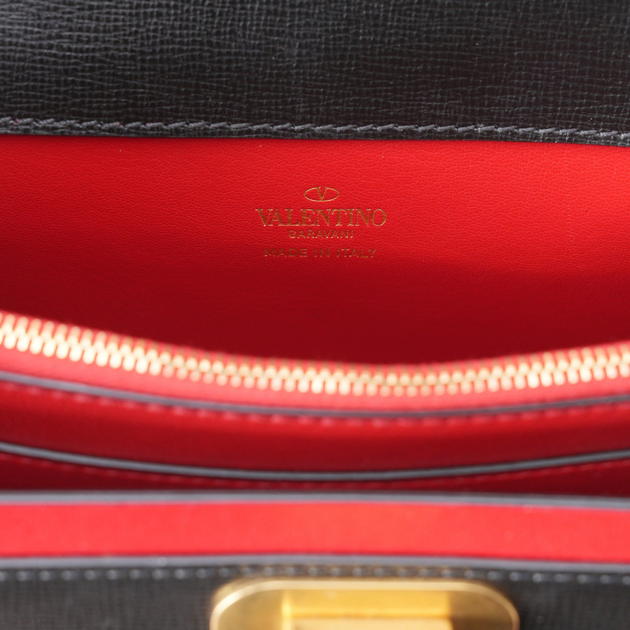 VALENTINO(USED)발렌티노 락스터드 알코브 탑핸들백