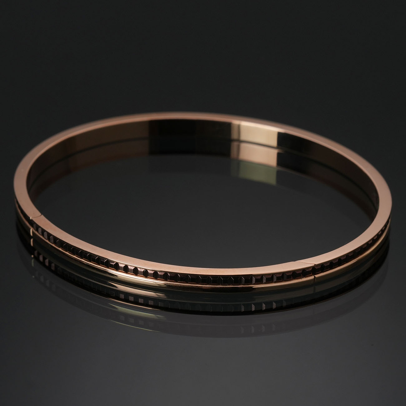 BOUCHERON(USED)부쉐론 콰트로 클래식 스몰 투 코드 뱅글 #18