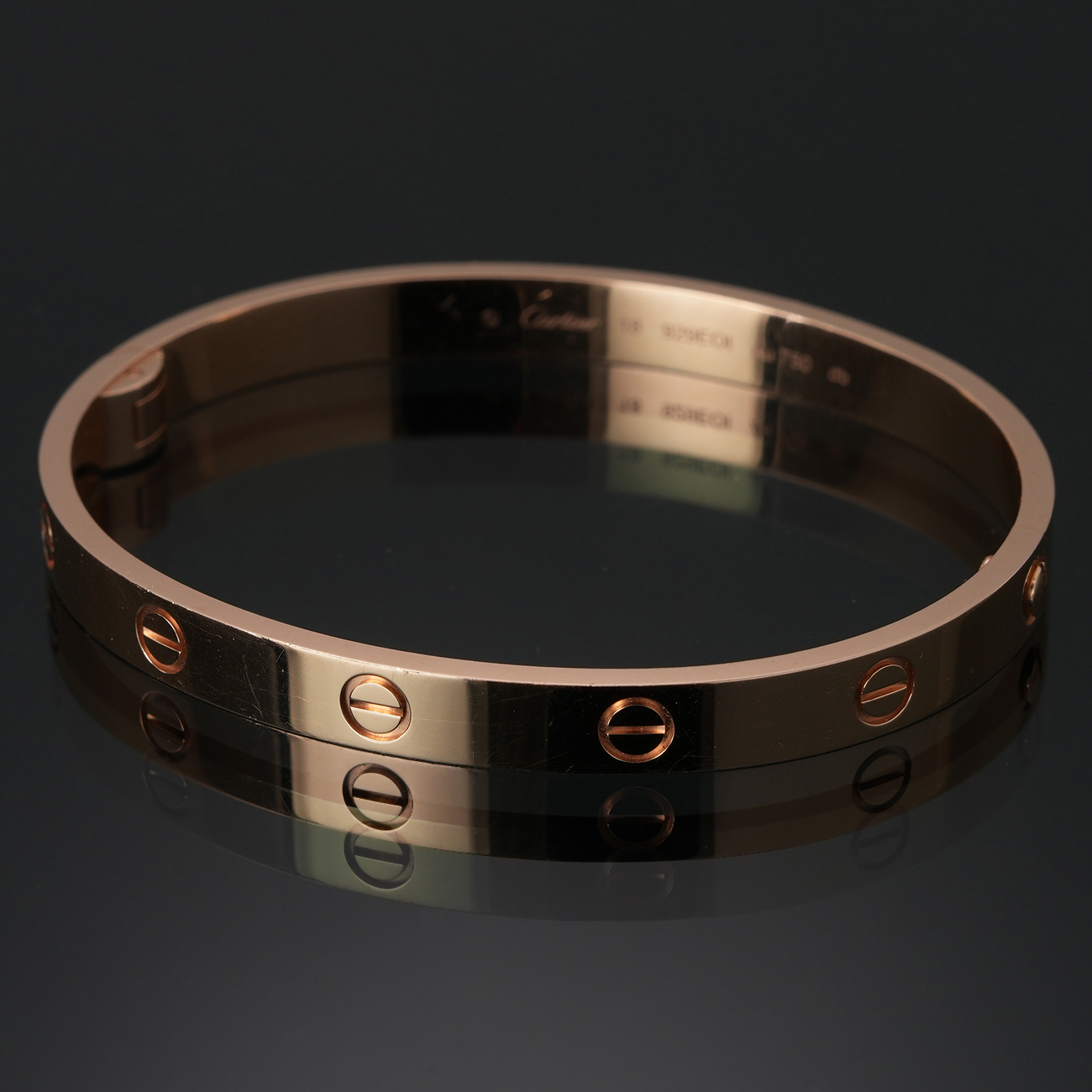CARTIER(USED)까르띠에 러브 브레이슬릿 클래식 싱글 스크루 잠금장치 #18