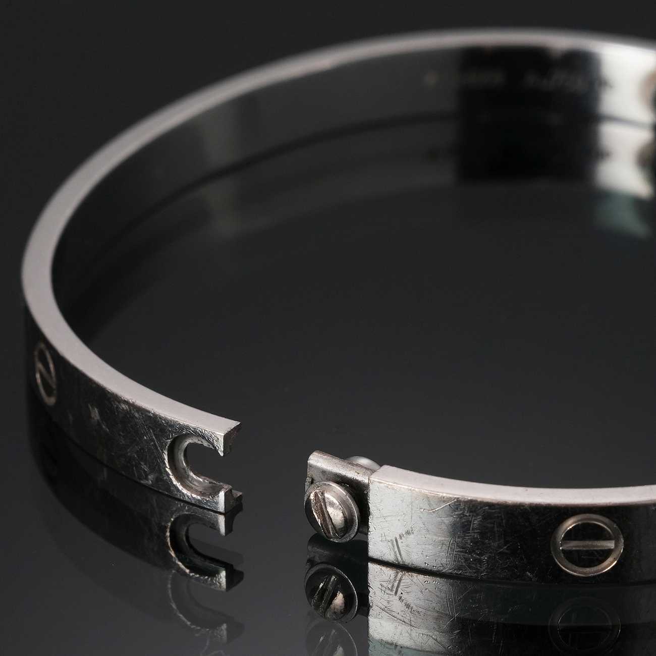 CARTIER(USED) 까르띠에 러브 브레이슬릿 #19 화이트골드