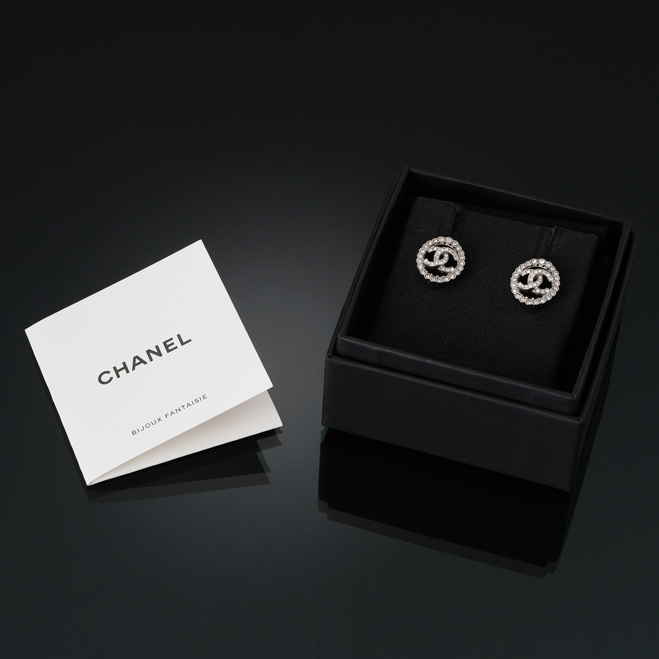 CHANEL(USED)샤넬 라운드 CC로고 큐빅 이어링