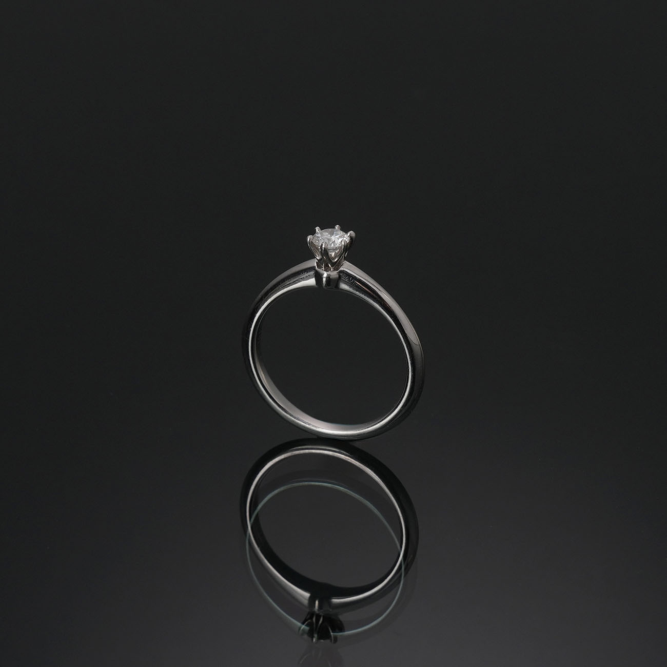 TIFFANY & CO.(USED)티파니 0.19ct 다이아 플래티늄 링 #49