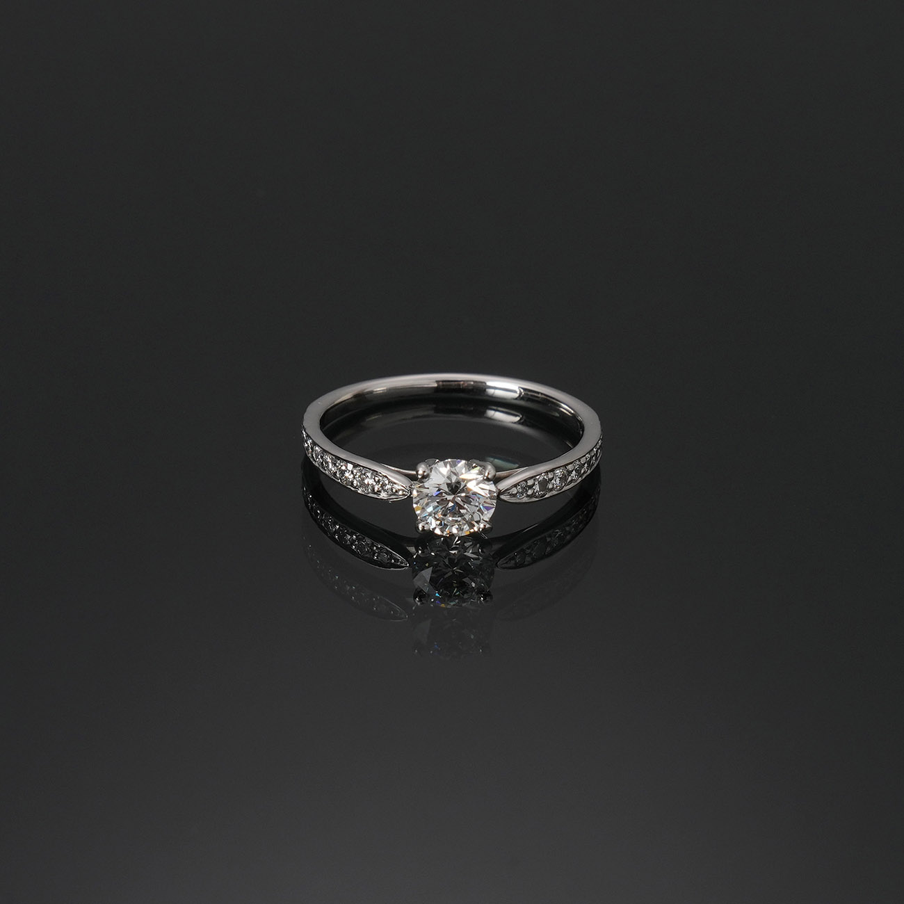TIFFANY & CO.(USED)티파니 0.5ct 플래티늄 웨딩 밴드 #51.5