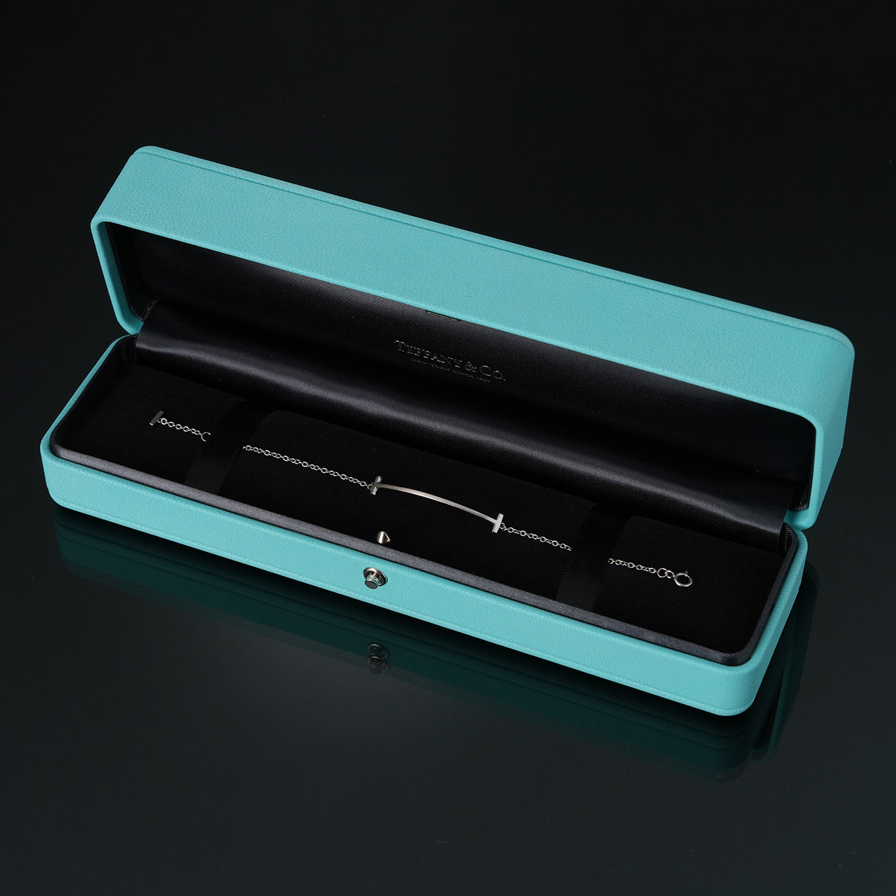 TIFFANY & CO.(USED)티파니 T스마일 팔찌