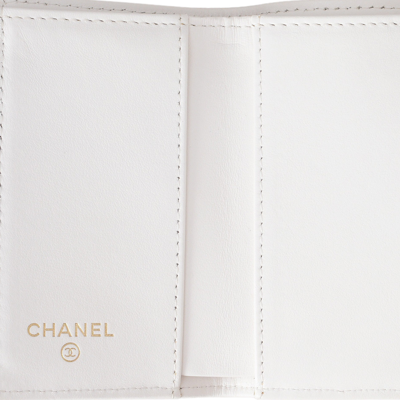 CHANEL(USED)샤넬 캐비어 3단 반지갑