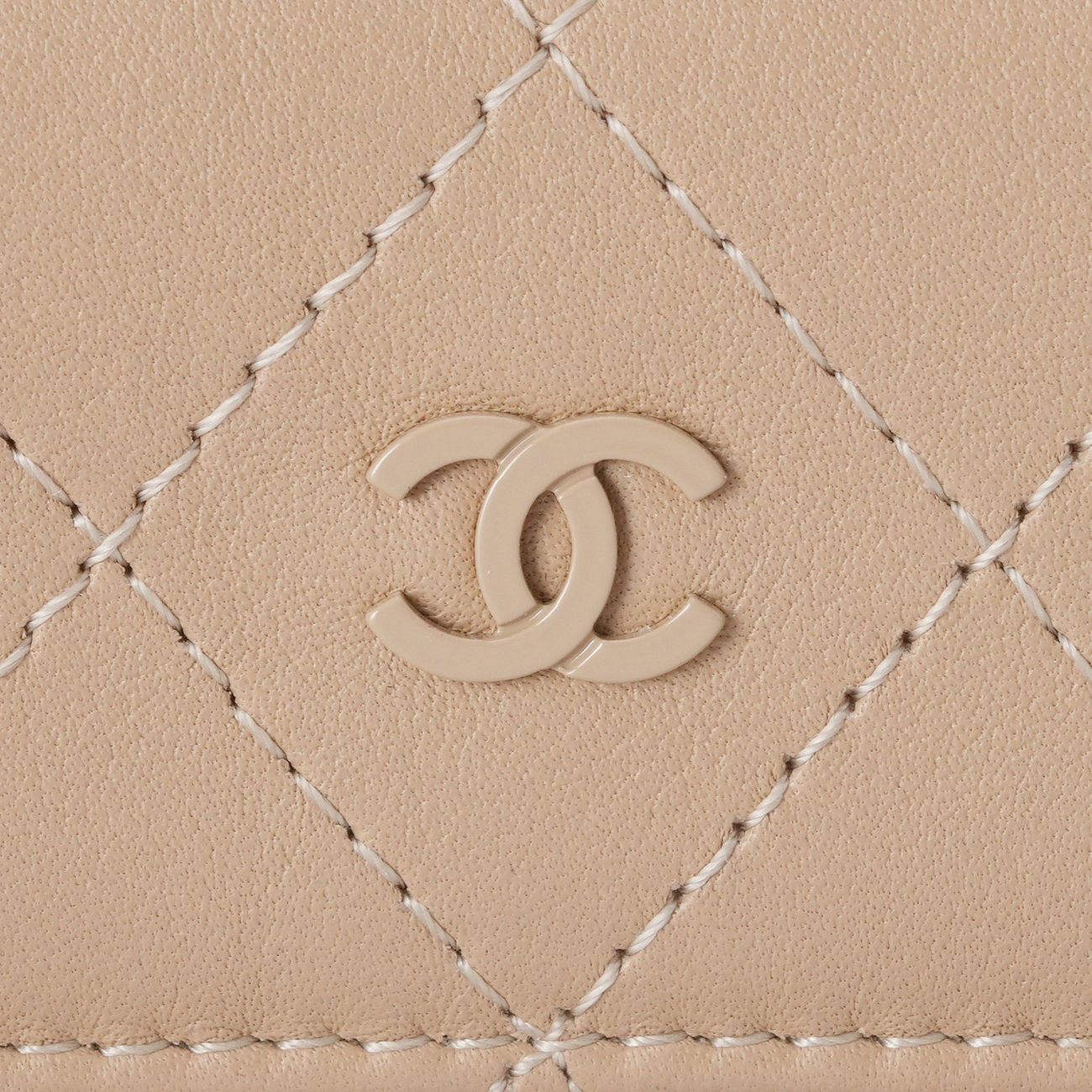 CHANEL(USED)샤넬 AP3882 시즌 3단 반지갑 베이지