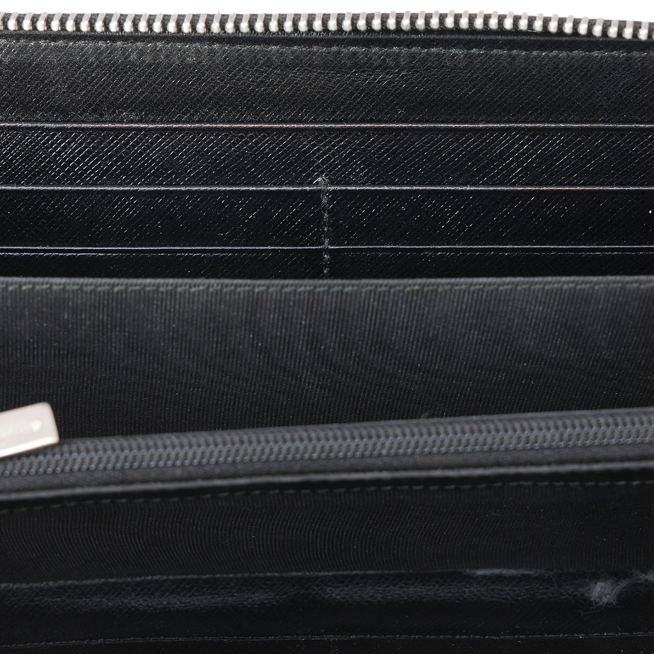 SALVATORE FERRAGAMO(USED)페레가모 간치니 지퍼 장지갑