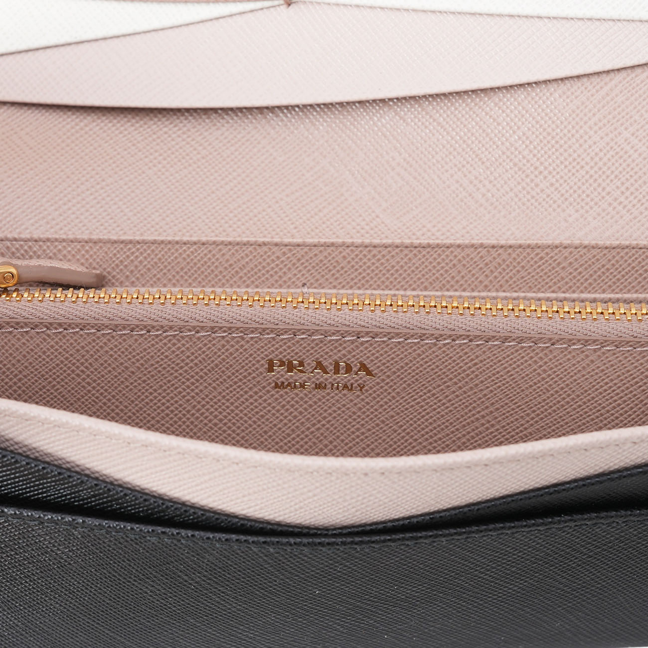 PRADA(USED)프라다 사피아노 플랩 장지갑