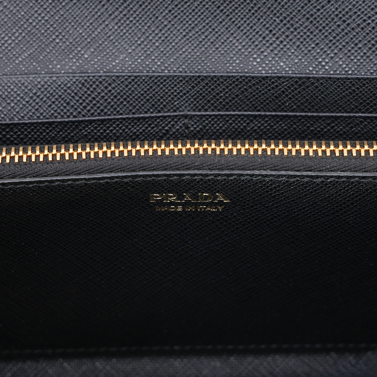 PRADA(USED)프라다 1MH132 사피아노 플랩 장지갑