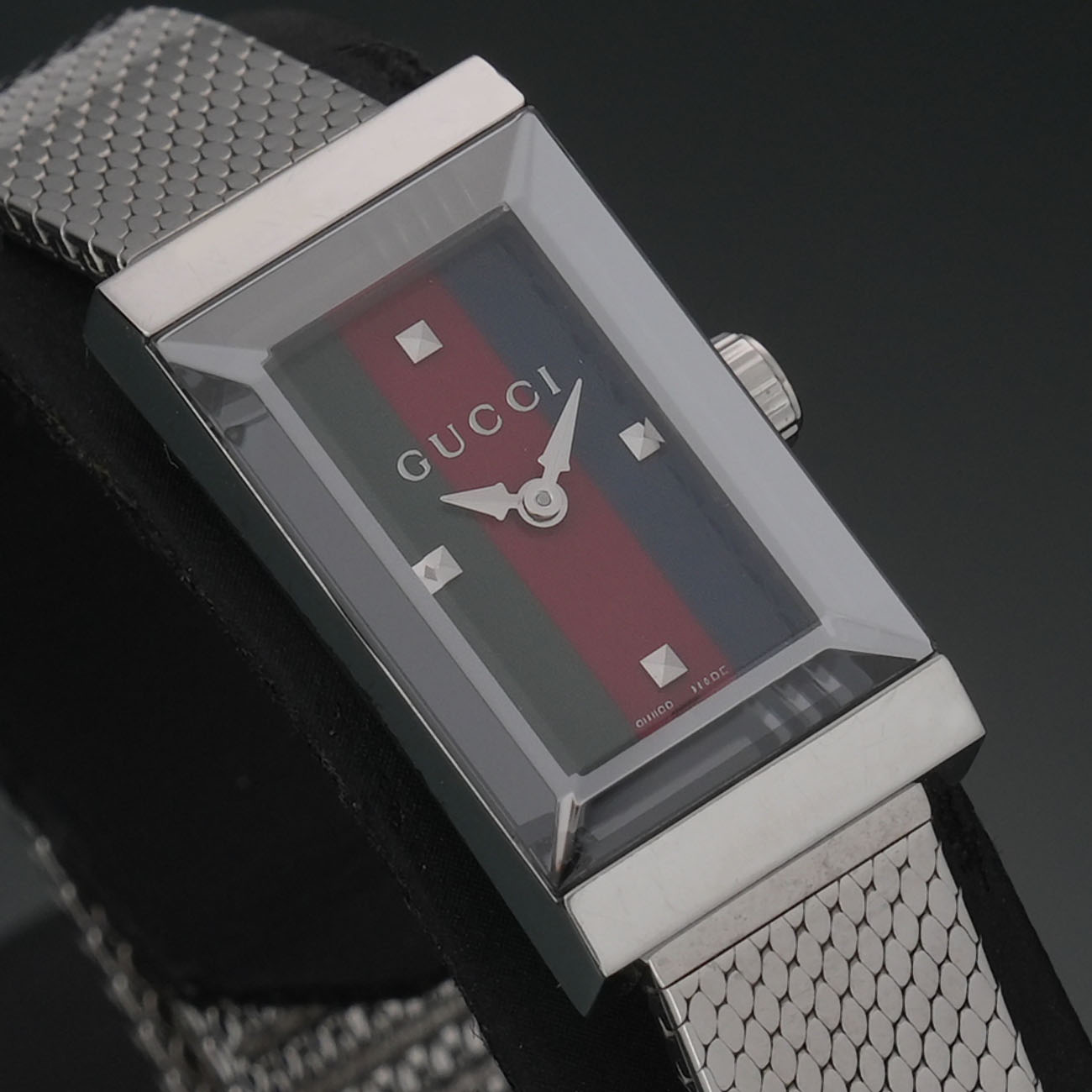 GUCCI(USED)구찌 타임플레닛 메쉬워치 YA147510