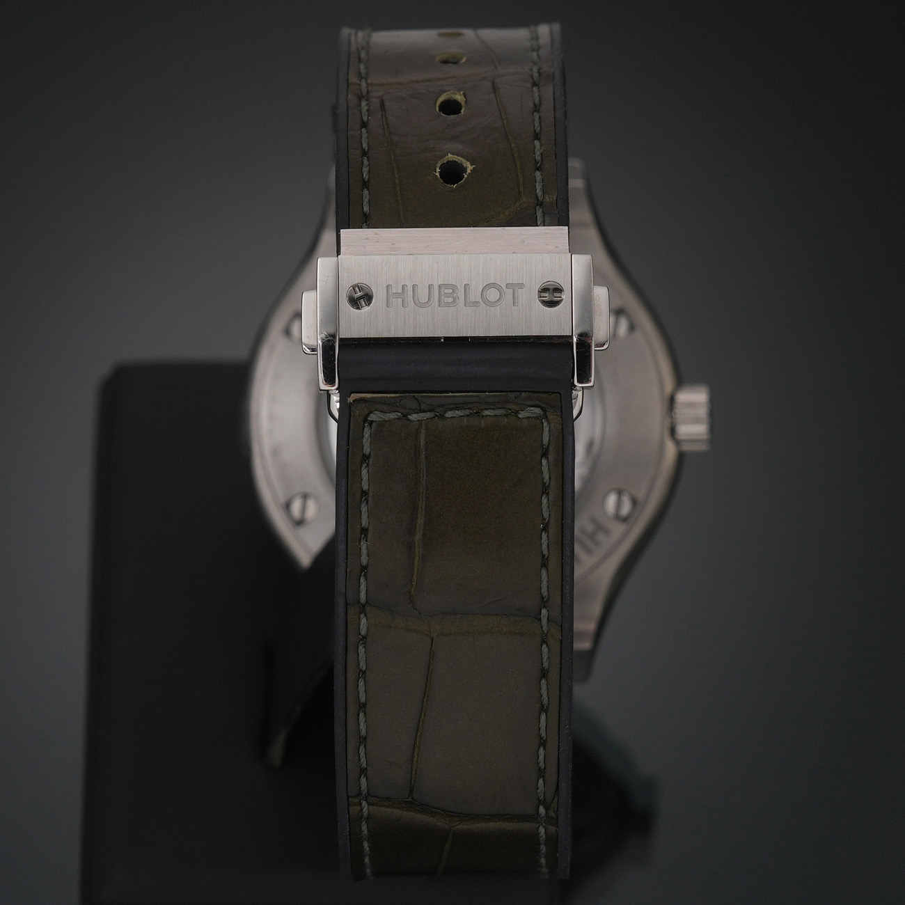 HUBLOT(USED)위블로 다이아몬드 베젤 클래식 퓨전 티타늄 그린 워치