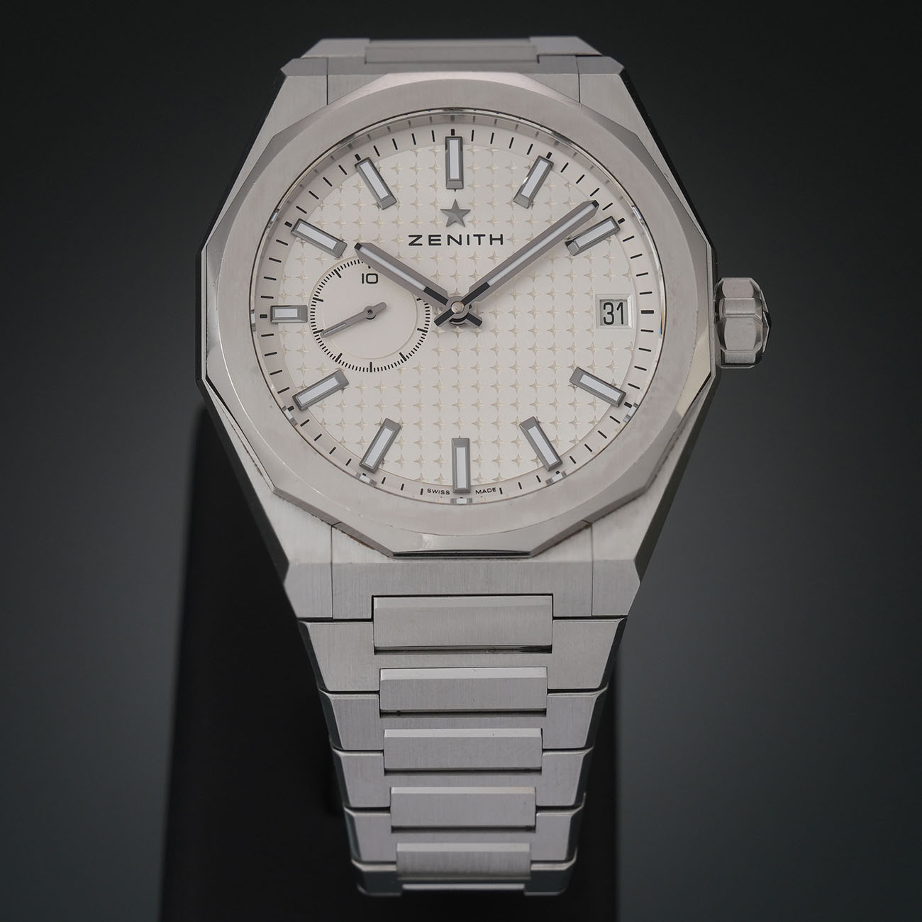 ZENITH(USED)제니스 디파이 스카이라인 스틸