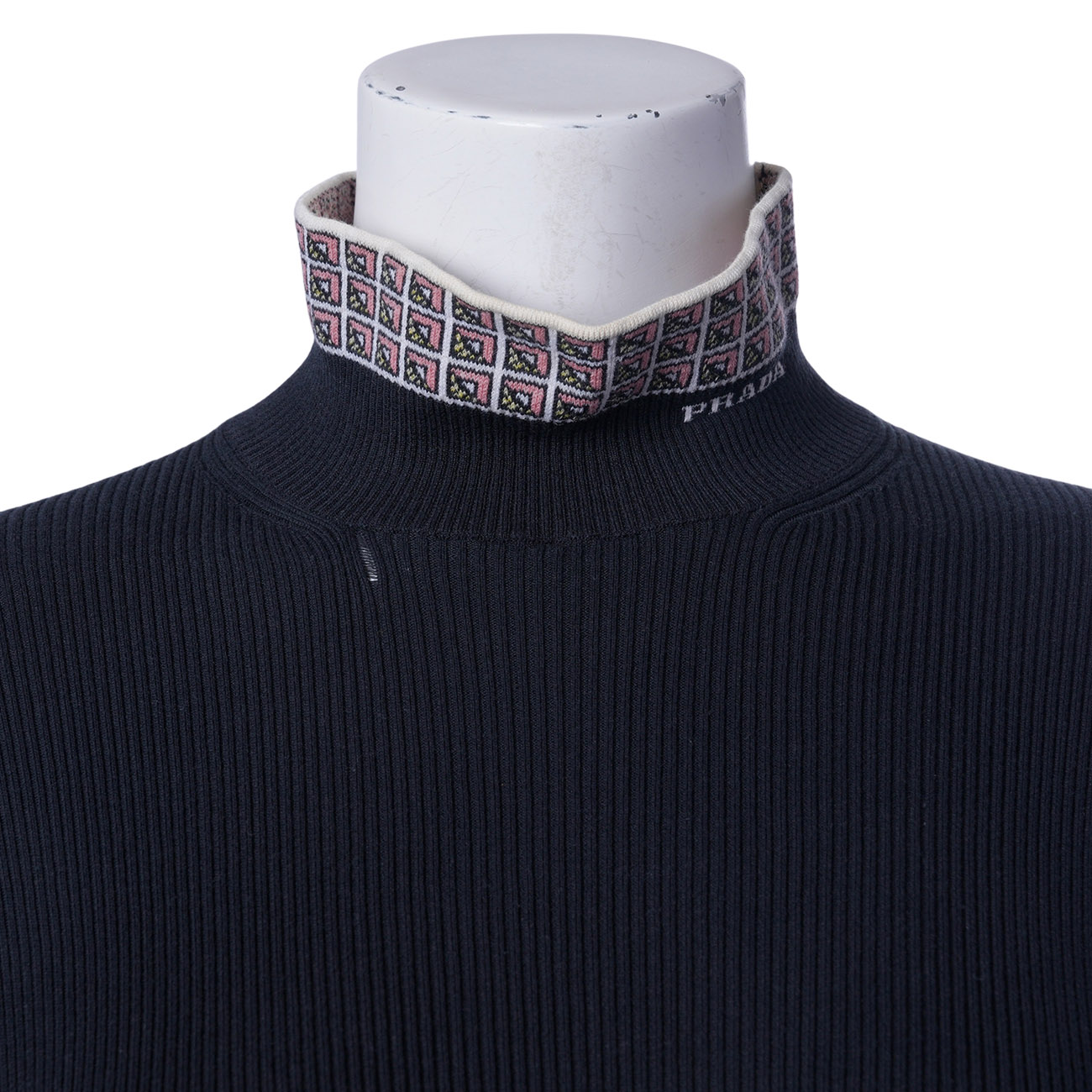 PRADA(USED)프라다 UMR52 자카드 터틀넥 스웨터 #50